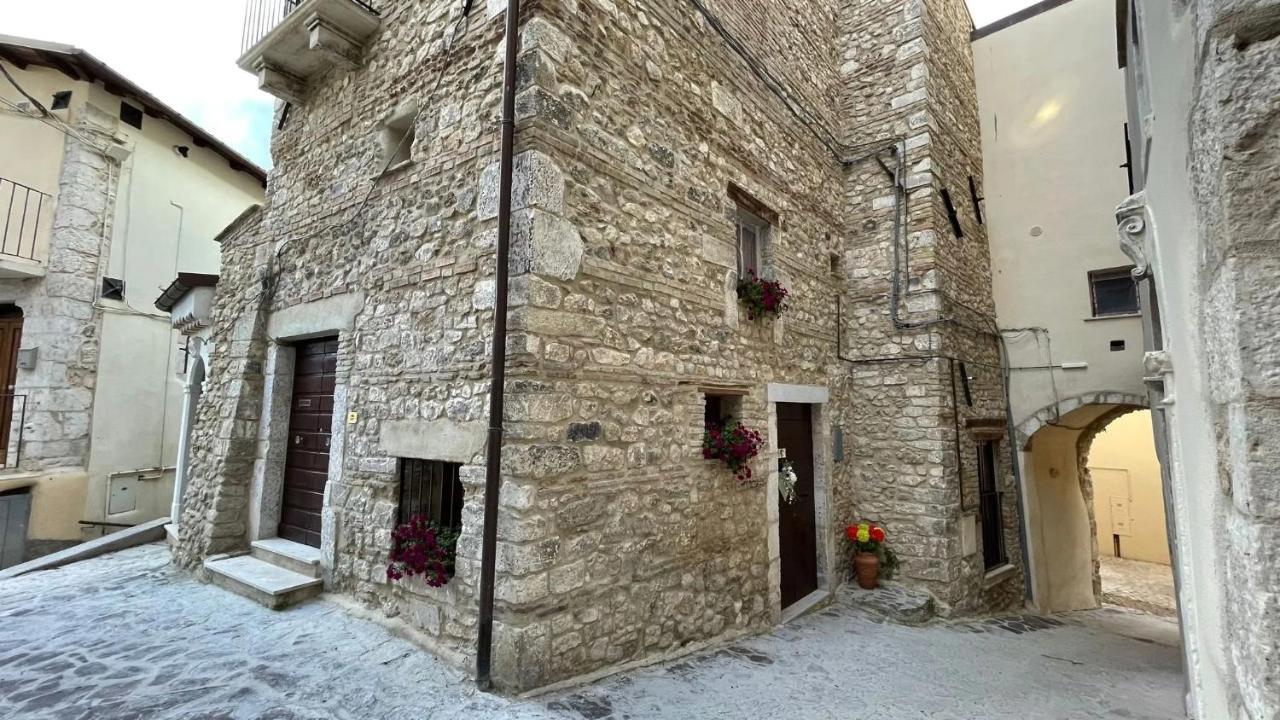 Casa Vacanze Margiu Pater Domus Goriano Sicoli Kültér fotó