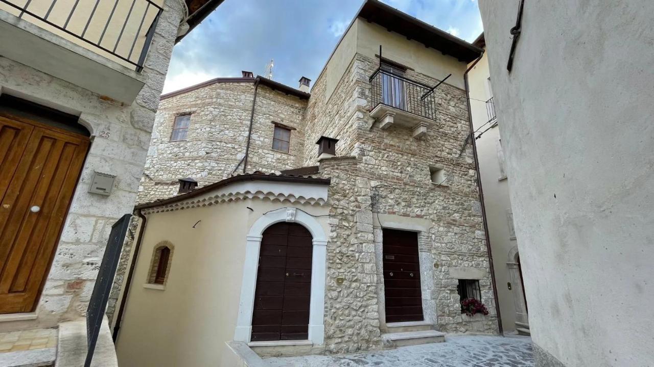Casa Vacanze Margiu Pater Domus Goriano Sicoli Kültér fotó